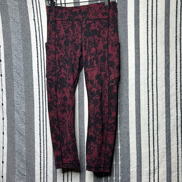 Lululemon Speed Up Crop Legging - Picture 3 of 6